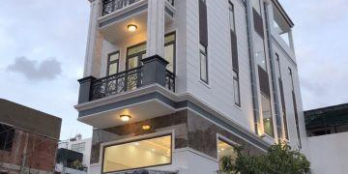 NHÀ MẶT TIỀN 4 TẤM ĐƯỜNG KHU TÊN LỬA, BÌNH TÂN. DT: 4mx18m, 4 tầng, giá 7.6 tỷ. liên hệ: 0938940970