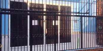 Cần bán gấp nhà 4x10m, gác lửng, sổ hồng riêng, hướng ĐN, hẻm thông ô tô