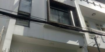 Bán nhà HXH Hoàng Diệu,phường 10,Phú Nhuận