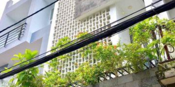 BÁN NHÀ MẶT TIỀN PHAN XÍCH LONG, CÔNG NHẬN 150M2, 4 LẦU, GIÁ CHỈ 26 TỶ, THƯƠNG LƯỢNG