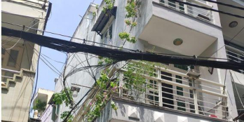 Không có căn thứ 2, phong thủy tốt, nở hậu, kinh doanh đủ mặt hàng.