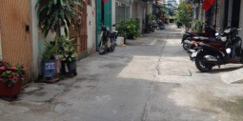 Bán nhà đường Lê Thúc Hoạch 4x17m HXH hướng Nam mát mẻ quanh năm