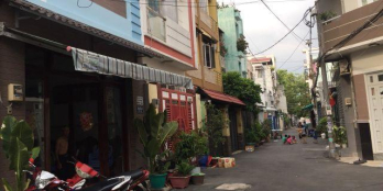 Bán đất hẻm đường Tân Quý, DT 4.6m x 8.5m, đất trống vuông vức. Giá 3 tỷ.