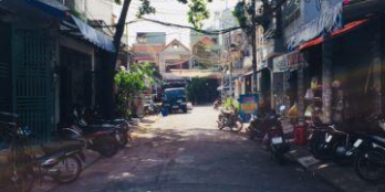 Cần bán nhà HXT đường Lê Sát, DT 4m x 20m, nhà 2 lầu, sân thượng. Giá 6.7 tỷ.