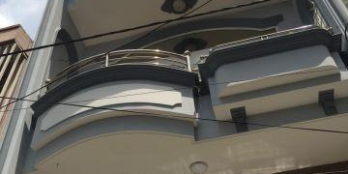 Bán nhà HXH đường Tân Hương, DT 4.5m x 14.5m, nhà 3 lầu. Giá 7.3 tỷ.