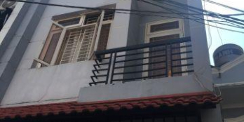 Chính chủ 1 đời bán H6M THÔNG đ.Vườn Lài,dt 4x14m,giá 5.4 tỷ,2 lầu thật