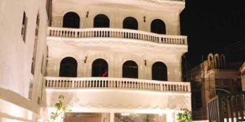 Chính chủ cần bán khách sạn Casa Blanca Boutique Hotel, giá tốt.