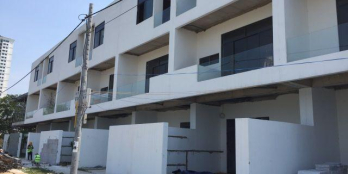 Bán Nhà Phố Bến Du Thuyền Đà Nẵng Giá 10 tỷ LH: 0888964264