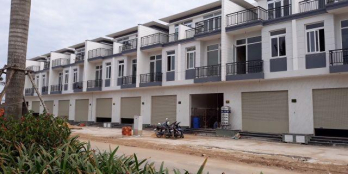 bán 3 căn nhà liền kề tại tx. Phú Mỹ, BRVT