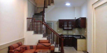 Chỉ 4.2 tỷ có nhà cách phố 10m hoàng hoa thám 40m 5 tầng