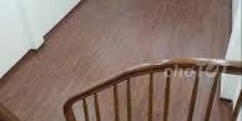 Bán nhà mới đẹp ngã tư sở 32m2.MT 4m ,lô góc