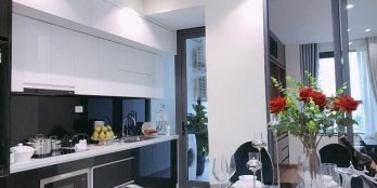 BÁN CĂN HỘ CHUNG CƯ CAO CẤP 3 PHÒNG NGỦ 150M CĂN GÓC BC ĐÔNG NAM GẦN CV HỒ ĐIỀU HÒA NHÂN CHÍNH