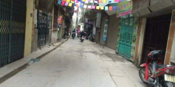 Chính chủ bán nhà đẹp Khương Trung, 33m2x4 tầng, mặt tiền 4,6m, giá 2,15 tỷ