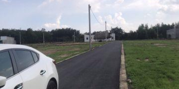 Nhà đẹp, giá rẻ - ở luôn phố Hoàng Văn Thái. Giá 2,95 tỷ.