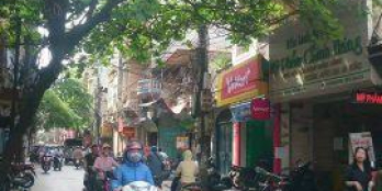 bán nhà mặt phố chính kinh mặt phố kinh doanh tấp nập ô tô đỗ cửa