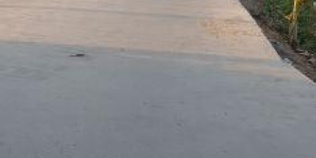 Nhà mặt ngõ kinh doanh, ô tô đậu cửa gần Ngã Tư Sở 43m, 5 tầng, giá 5.25 tỷ