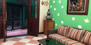 -Bạn chỉ cần hơn 3 Tỷ là sở hữu ngay nhà  ĐẸP phố Khương Trung,ng trước nhà thông thoáng dân trí cao DT: 59,6 m2. Mặt tiền 4,66 m, hướng Đông Nam mát mẻ,