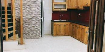 Nhà siêu đẹp Khương Trung 33m2 5 tầng giá 3.3 tỷ. lh 0946550495