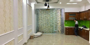 Nhà đẹp phân lô Quân Đội Tô Vĩnh Diện 70m2, 5 tầng, Mt 4.6m chỉ 4.7 tỷ