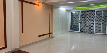 Bán Nhà phân lô Tô Vĩnh Diện 54m,5 tầng, 7,5 tỷ.