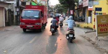 Nhà mặt phố Oto tránh  Lê Đức Thọ-Cầu Giấy  giá chỉ nhỉnh 7tỷ.