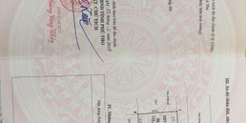 Bán nhà phố kinh doanh 4 tầng cạnh trung tâm thương mại Vincom