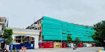 Nhà liền kề Ô tô đỗ cửa phù hợp kinh doanh. Số 85 Đường Vòng Cầu Niệm