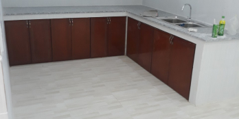 bán gấp nhà tại đường hương lộ 11,ngay chợ hưng long,chính chủ