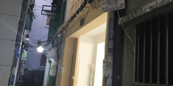 CHO THUÊ GẤP NHÀ 1 TRỆT 1 LẦU , NGUYỄN CƯ TRINH , QUẬN 1 , GIÁ TỐT