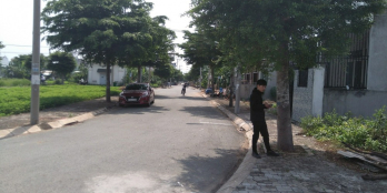 Bán  đất khu dân cư Nam Long đường số 10 , TT Bến Lức, giá 1 tỷ 1