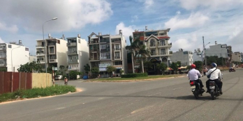 Bán nhanh lÔ đất trả nợ ngân hàng, DT 5x25m=125m2, gần KCN Tân Tạo CÁCH AEON 10P