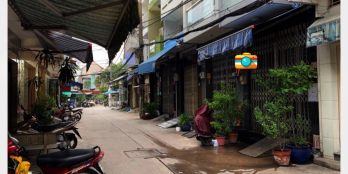 Bán nhà HXH Lạc Long Quân, P. 3, Q. 11 (DT: 32m2) Giá 4,4 tỷ