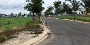 Bán đất lô gốc ngay khu dân cư 5 sao vị trí đẹp giá rẻ, sổ đỏ thổ cư 100%