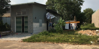 Thiếu tiền kinh doanh tôi cần bán 2 lô đất cực đẹp trong khu đô thị, mặt tiền