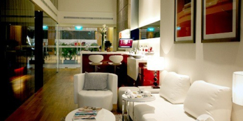 Cho thuê nhà Mặt Phố lô góc HOT Cầu Giấy, Hà Nội.