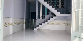 Bán căn nhà đẹp với giá rẻ bất ngờ