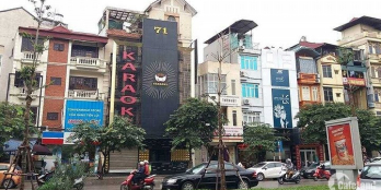 Cho thuê nhà Phố Hot Đào Tấn- Kim Mã. 7.3m MT