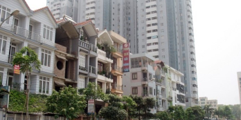 Cho thuê nhà mặt phố Nguyễn Văn Lộc 25tr.