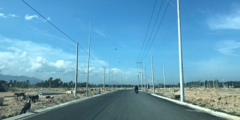 Chính chủ bán 2 lô đất nền gần UBND Hòa Minh Phan Rí,bao sang tên