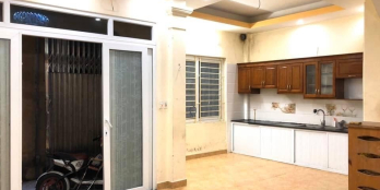 Bán nhà ngõ 596 Hoàng Hoa Thám 40m mặt tiền 7m