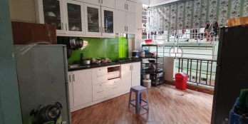 Nhà 6T ĐẸP KINH DOANH HS CAO, ngõ rộng thông ở Láng, Đống Đa giá 5.9 tỷ.