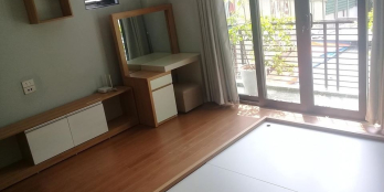 Bán nhà Đường Láng  3,2m2 , 4 tầng , MT6m2 giá 2,8 tỷ