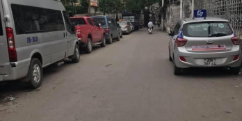 Bán nhà phân lô - ô tô đỗ cửa, diện tich 48m2,mặt tiền 6m,giá hơn 4 tỷ