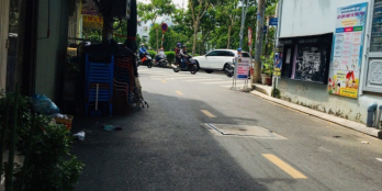 Bán gấp nhà 10-1 Ngô Thời Nhiệm, F6 Q3