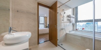 Cần cho thuê gấp 2PN 80m2 tại Vinhomes central park