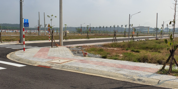 Bán lô góc cực đẹp giá tốt, thổ cư 100%, sổ hồng riêng