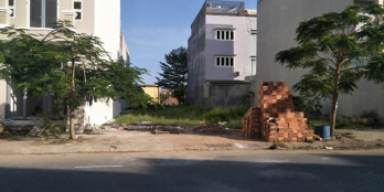 Cần bán lô đất thổ cư 100%,DT: 6X20 MT Trần Văn Chẫm,SHR, tiện đầu tư Và KD