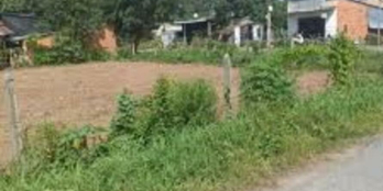 Bán 200m2 đất thổ cư SHR giá 2.1 tỷ  LH : A Thành 0943729028