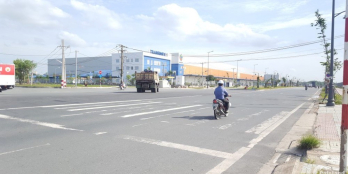 Sang gấp lô đất mặt tiền quốc lộ 13 thủ dầu một bình dương, sổ hồng riêng