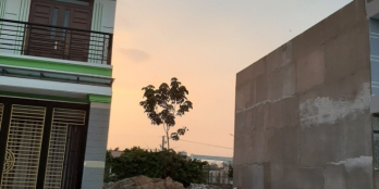 Đất sổ hồng riêng 72m2 ngay ngã tư bình chuẩn